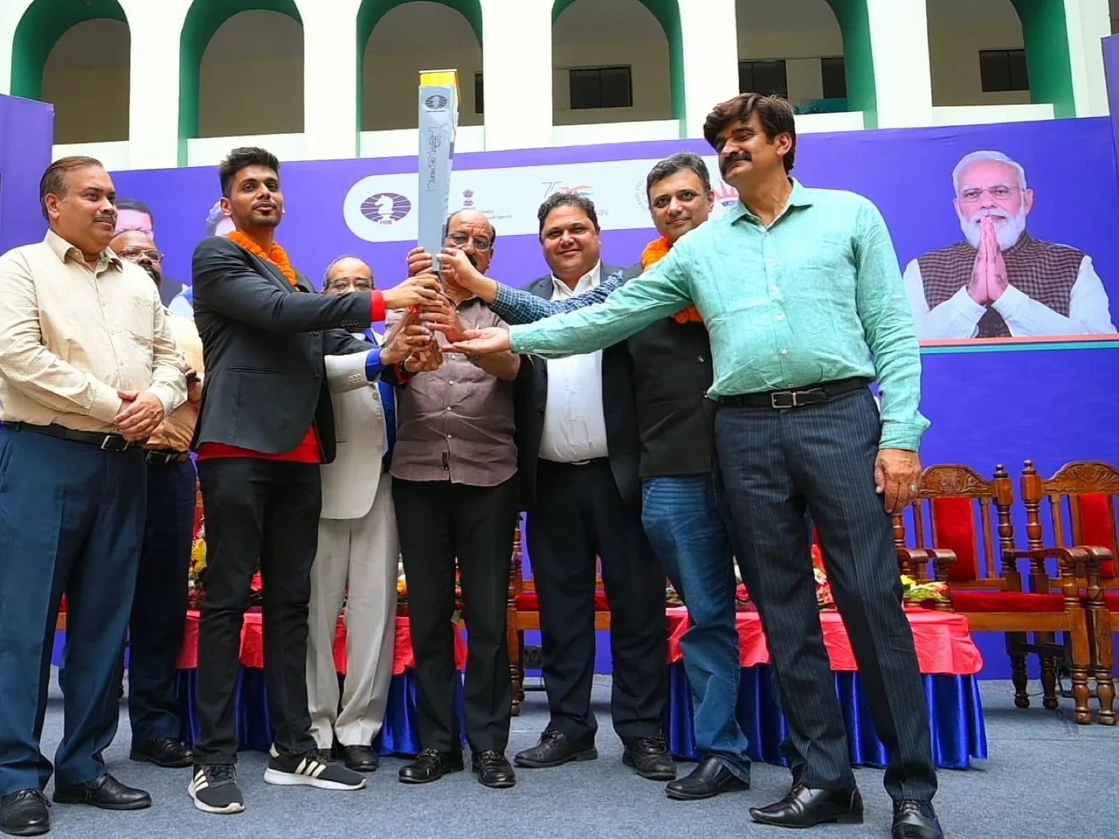 GM Akash Ganesan at an Olympiad torch ceremony